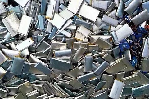 巴彦淖尔艾默森废旧电池回收|三元锂电池回收价格